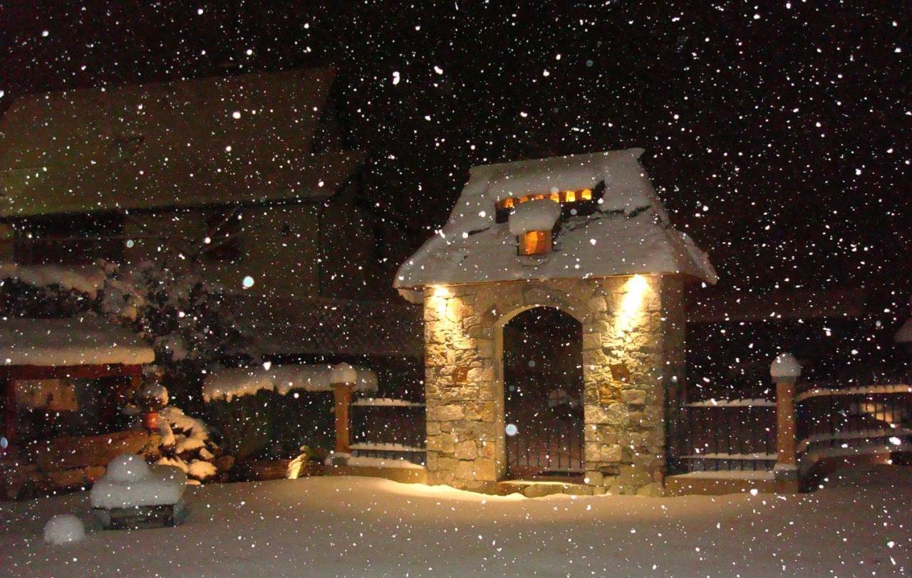 Chez Corine Marque Badet Apartman Luz-Saint-Sauveur Kültér fotó